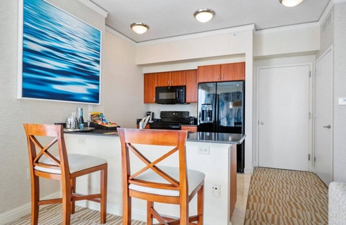 Sunny Isles Beach Hotel | 2-Bedroom Ocean View Apartment with Kitchen in Luxury Beach Resort