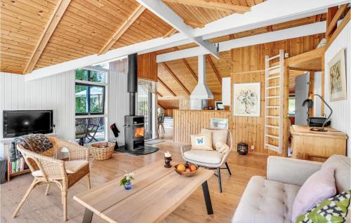 Udsholt House | 2 Bedroom Pet Friendly Home In Græsted