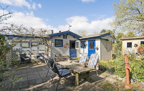 Strøby Egede House | 2 Bedroom Pet Friendly Home In Køge