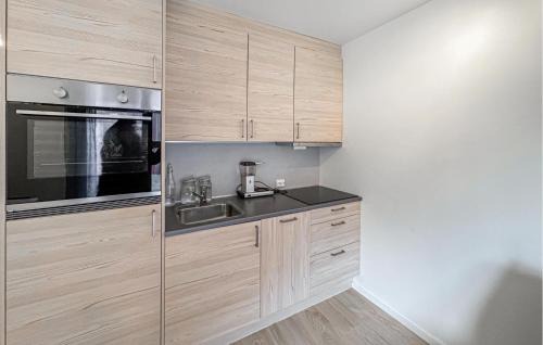 Sogne Apartment | 2 Bedroom Stunning Apartment In Søgne