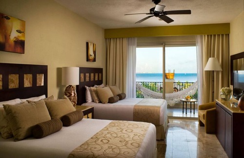 Playa Mujeres Resort | 2 Bedroom Suite available Christmas and New Year 12-20-2025 to 1-3-2026