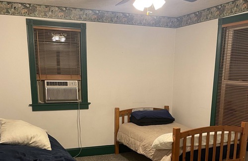 Dauberville House | 2 Bedroom Vacation home in Temple