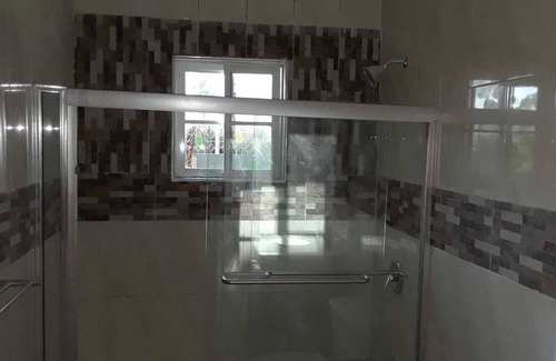 IronShore Estates Apartment | 2 bedrooms/1 Bath-This unit books very fast, so reserve now!!