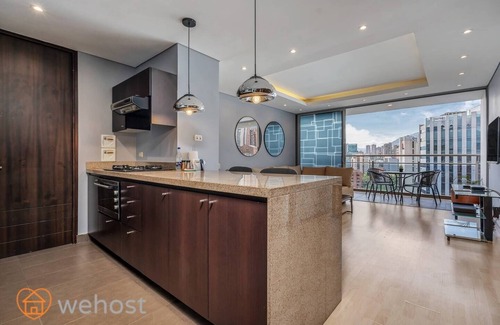 Patio Bonito Apartment | 2 Bedrooms 2.5 Bathrooms
