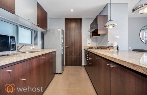 Patio Bonito Apartment | 2 Bedrooms 2.5 Bathrooms