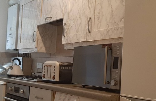 Brondesbury Park Apartment | 2 Bedrooms & 2 Bathrooms Apartment With an Ensuite