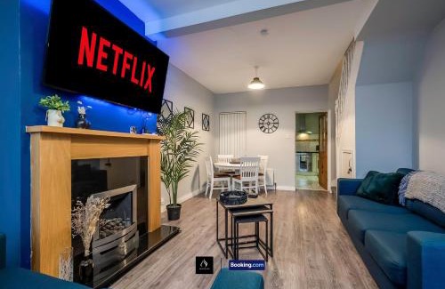 Ormeau House | 2 Bedrooms House By Boyeilles Apartments Short Lets & Serviced Accommodation Belfast With Free Wifi