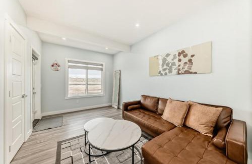Calgary Apartment | 2 Beds, 1 bath Walkout Basement