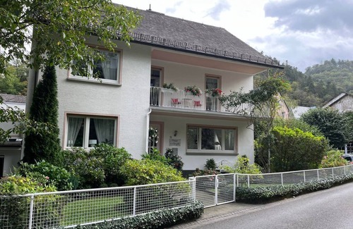 Bad Bertrich Apartment | 2-bett-wohnung DG Waldblick - Haus Arthur Klingels