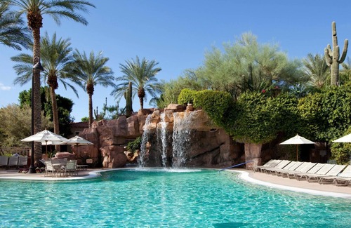 North Scottsdale Resort | 2 Blocks from Phoenix Open, Enjoy Sat and Sun rounds, Awesome restaurants/shops