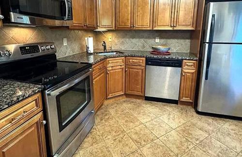 Hancock House | 2 BR Condo Mountain Views At Jiminy Peak- Sleeps 7