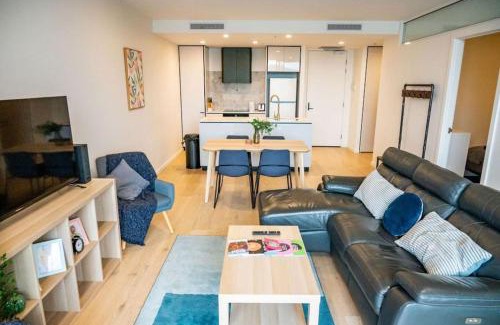 City West Apartment | 2 BR family business friendly CBD ANU