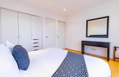 El Yaqui House | 2 BR Standard Apartment