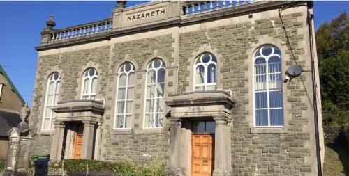 Penrhyndeudraeth House | 2 Chapel Nazareth