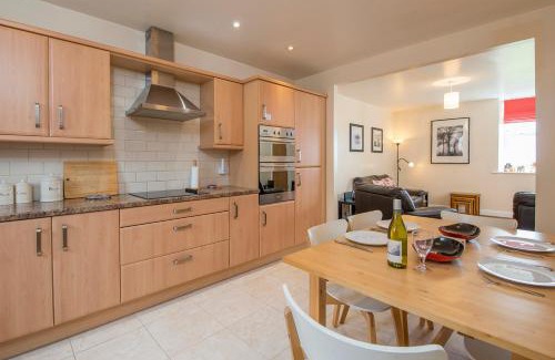 Solva House | 2 Coastal View