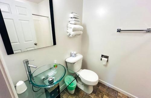Lake City Hotel | 2 Compact Combined Family Studios