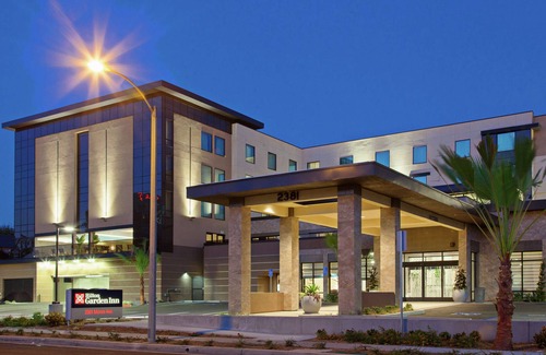 Irvine Business Complex House | 2 Connecting Suites at a Hotel