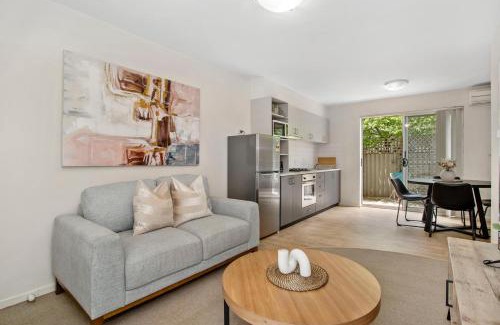 Daglish Apartment | 2 Cute Cunningham Close To Subiaco - Sleeps 2