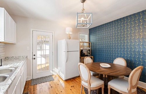 West End House | 2 Elegant Properties Family Golfers Fenced