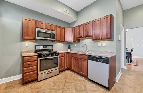 St. Louis Hotel | 2 Entire bldgs - Great for large groups!