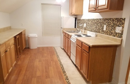 Keystone House | 2 kitchens, Canoe, kayak on Sunset Lake + 700sqf apt Perfect for family getaways