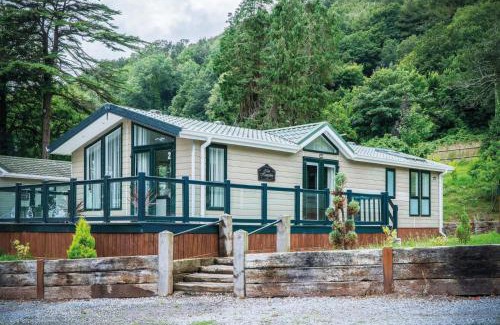 Llanddowror Apartment | 2 Manor Lodge - 2 Bedroom Lodge - Pendine