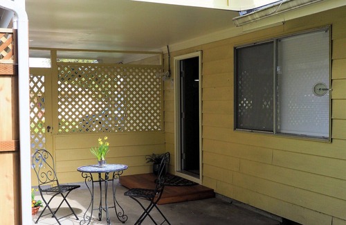 Hillsboro House | 2 Master Suites - newly renovated!