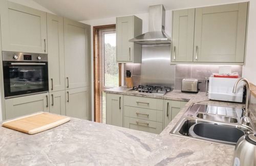 Dobwalls Cottage | 2 Meadow Retreat