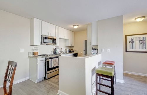 Port Hueneme Condo | 2 Mi to Beaches: Condo w/Patio in Port Hueneme!