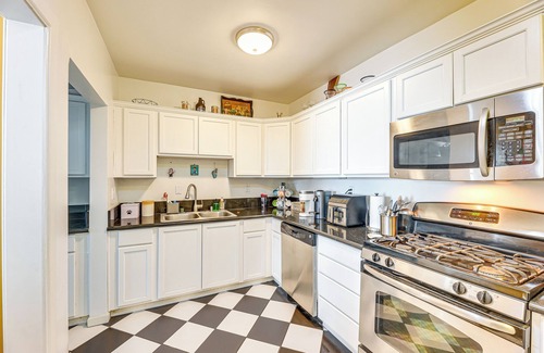 Coronado House | 2 Mi to Dtwn Phoenix: Historic Home w/Yard
