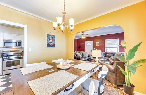 Coronado House | 2 Mi to Dtwn Phoenix: Historic Home w/Yard