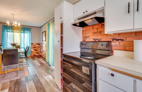 North End House | 2 Mi to Dtwn St Paul: Home w/Private Deck & Yard!
