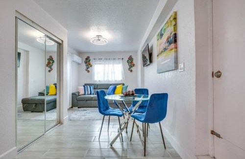 Miami Gardens Apartment | 2 Mi to Hard Rock Stadium Studio in Miami Gardens