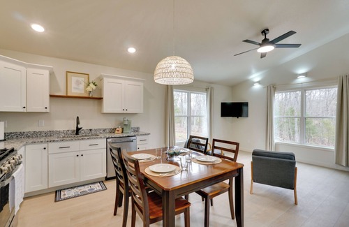 Crossville Cottage | 2 Mi to Lake Tansi & Golf: Modern Cottage!