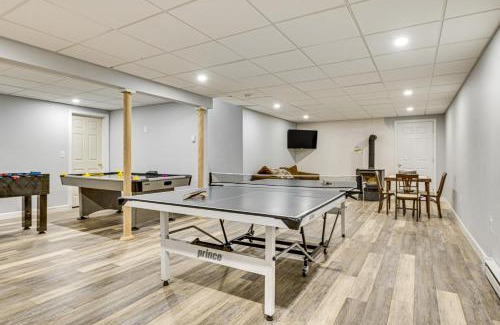Gilford House | 2 Mi to Winnipesaukee Shores Gunstock Retreat