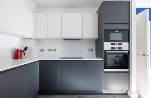Hackney Wick Apartment | 2 mins walk from UCL campus & London stadium