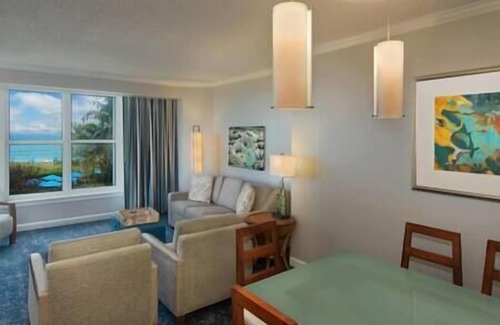 Hunt Club Resort | 2| Ocean Pointe | Marriott | Pool | Lux Resort | Beachfront