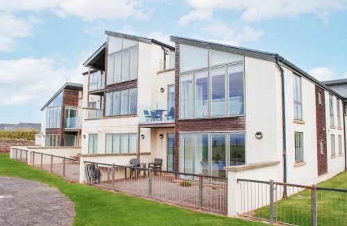Burgh Island House | 2 Ocean's Edge