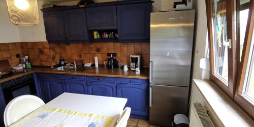 Kassel House | 2 Pers Ferien Wohnung mit privater Küche, Bad, WC und Garten, inkl Gratis Frühstück, Parkplätze und WiFi