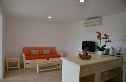 Santa Giulia Apartment | 2-room apartment with terrace - Swimming pool access - Hotel Alivi di santa Giulia