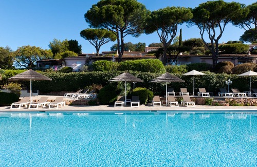 Santa Giulia Apartment | 2-room apartment with terrace - Swimming pool access - Hotel Alivi di santa Giulia