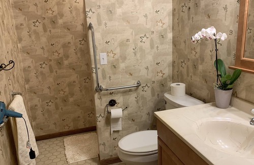 Rochester House | 2 Rooms 2.3 miles from Downtown and Mayo Clinic 836 22nd ST SE