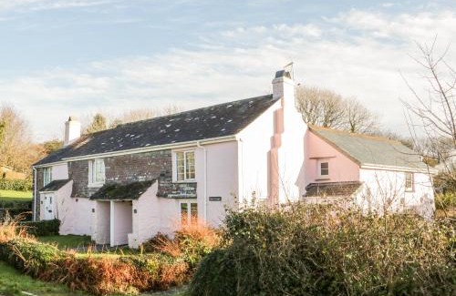 Lansallos House | 2 Rose Cottages