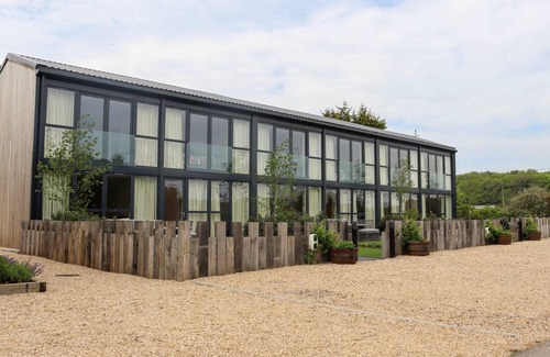 Chippenham Cottage | 2 Seagry Barn @ Nables Farm