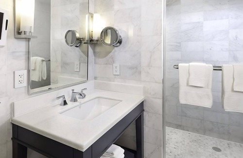 Mid Beach Hotel | 2 Spacious Units, Pets Allowed, Swimming Pools for Both Adult and Kids