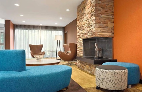 Fifeville Hotel | 2-Star Hotel ∙ Fairfield Inn & Suites by Marriott Charlottesville Downtown/University Area