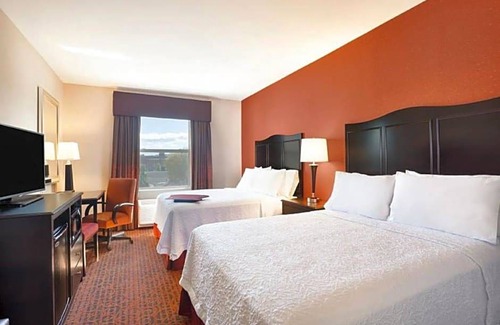 Lewiston Hotel | 2-Star Hotel ∙ Hampton Inn Lewiston-Auburn