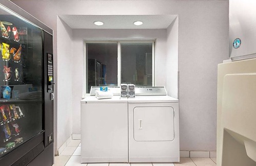 Boardman Hotel | 2-Star Hotel ∙ Hotel Elite