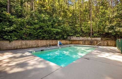 Greensboro Hotel | 2-Star Hotel ∙ Quality Inn & Suites near Lake Oconee
