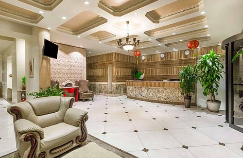 Flushing Chinatown Hotel | 2-Star Hotel ∙ Ramada by Wyndham Flushing Queens